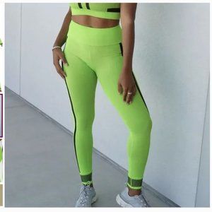 Fabletics High-Waisted Seamless Colorblock Leggings Neon Green short size XL